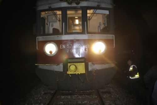 7302