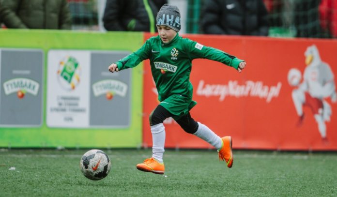 FW_Lodzkie_Z_Podworka_na_Stadion_o_Puchar_Tymbarku_fot.Radoslaw_Jozwiak_1_LQ