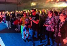 Koncert z życzeniami dla wszystkich Pań!