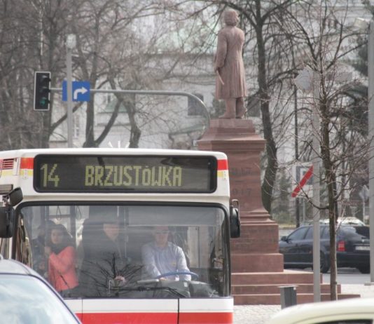 Autobusy linii nr 8 i 9 powracają na ulicę Robotniczą