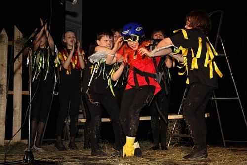 Teatralnie we Włókniarzu