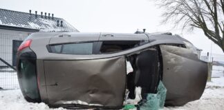 Nietrzeźwy, kradzionym samochodem spowodował wypadek