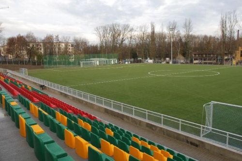Dobiegają końca prace na terenie nowego boiska OSiR
