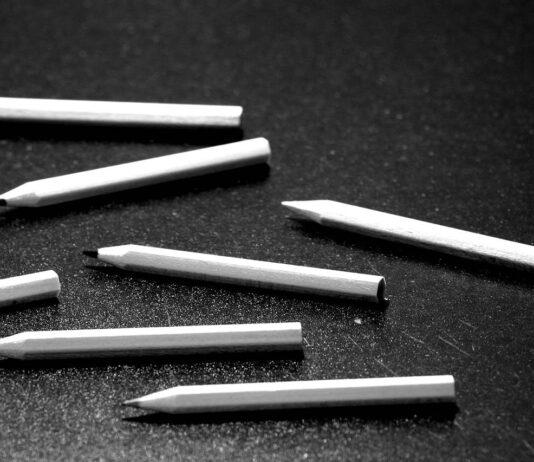 Jakie ołówki wybrać do nauki rysowania?