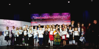 Recytowali dla Niepodległej