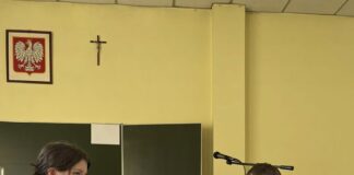 Magia chemii na żywo w SP Nr 3