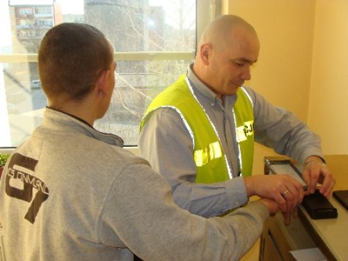 Areszt za kradzież przy użyciu przemocy