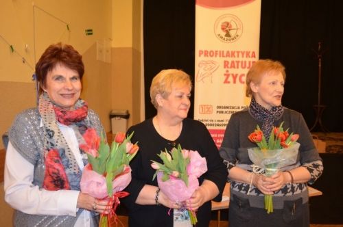 „Na zdrowie nigdy nie jest za późno” – spotkanie edukacyjne z przedstawicielkami Tomaszowskiego Stowarzyszenia Amazonek w DOK-u
