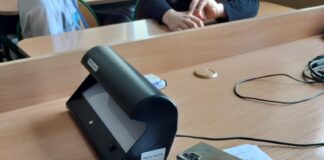 Spotkali się z bankowcami