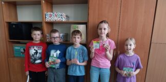 Szkolny etap XV Powiatowego Konkursu ,,Dla Ciebie, Mamo” w kategorii plastycznej dla klas I – III i II – IV został rozstrzygnięty