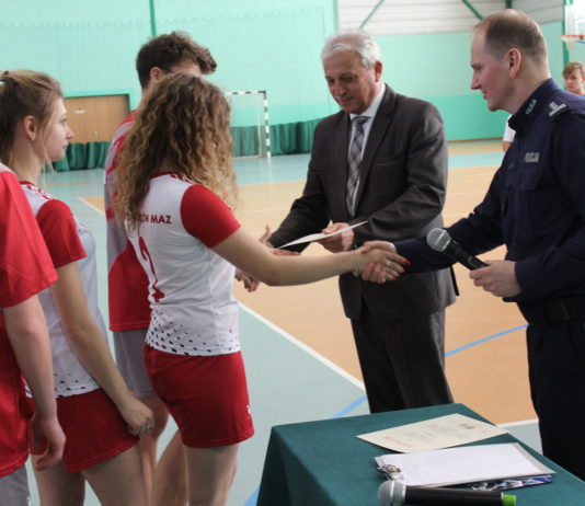 Policyjny konkurs dla szkół średnich w Tomaszowie rozstrzygnięty!