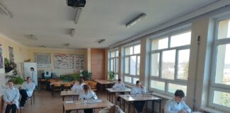 Młodzi chemicy z ZSP Nr 8 w akcji! II etap konkursu „Chemia w służbie człowiekowi”