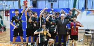 Uczniowie I LO na I miejscu w Finałach Województwa Łódzkiego w Piłce Siatkowej