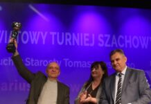 Dariusz Sejdak zdobywcą pucharu w IV Powiatowym Turnieju Szachowym