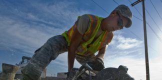 Cudzoziemcy w woj. łódzkim – liczba zatrudnionych ciągle rośnie.