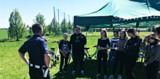 Egzamin na kartę rowerową w ramach programu ,,Jednośladem bezpiecznie do celu”