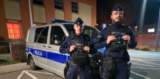 Czujność wnuka i szybka reakcja policjantów uratowały życie 79-letniej seniorki