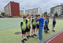 Złoto zawisło na szyjach uczniów „Trójeczki”